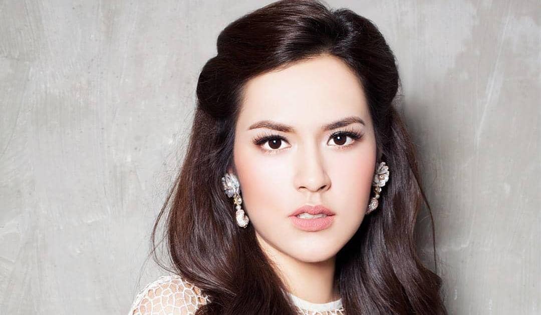 3 Zodiak Cewek yang Dipercaya Punya Aura Paling Memesona