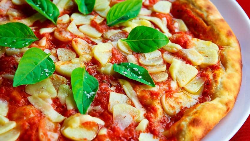 Mau Bikin Pizza Enak? Jangan Gunakan Topping "Aneh" Ini ya!