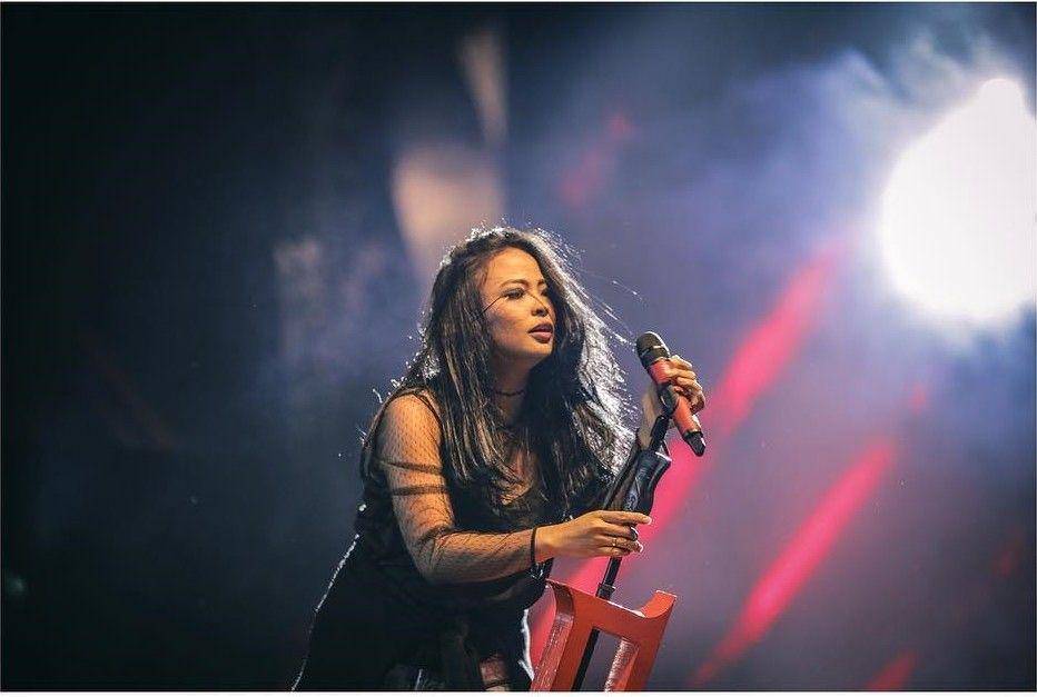 instagram.com/tantrisyalindri