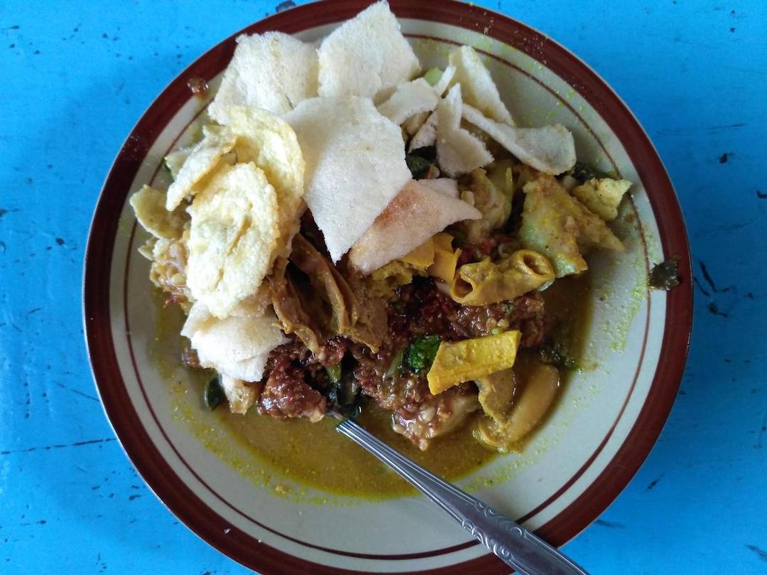 Sudah Coba Rujak Soto Khas Banyuwangi yang Unik dan Lezat Ini Belum?