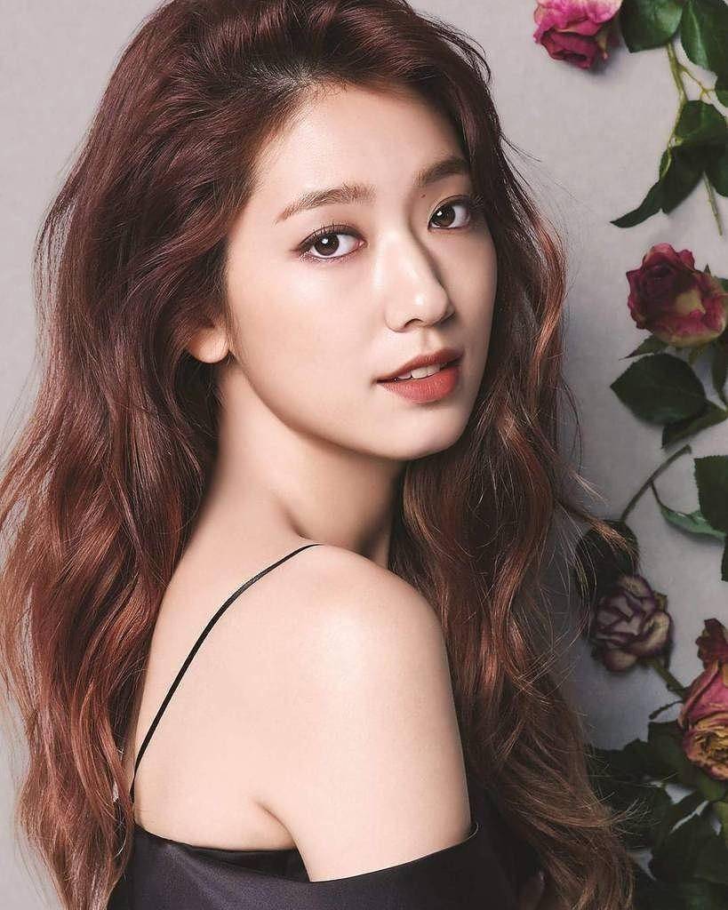Instagram/park_shinhye