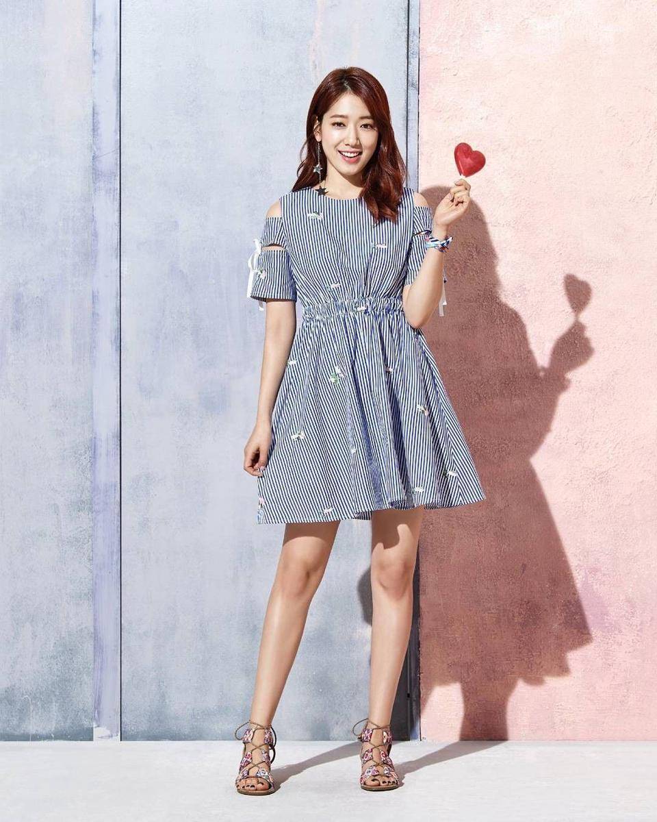 Instagram/park_shinhye