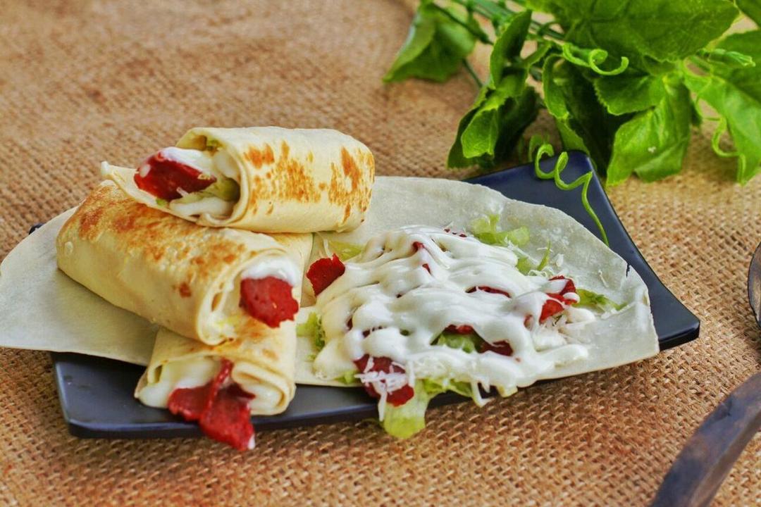 Doyan Kebab Turki? Yuk Bikin Sendiri di Rumah, Nih Resepnya
