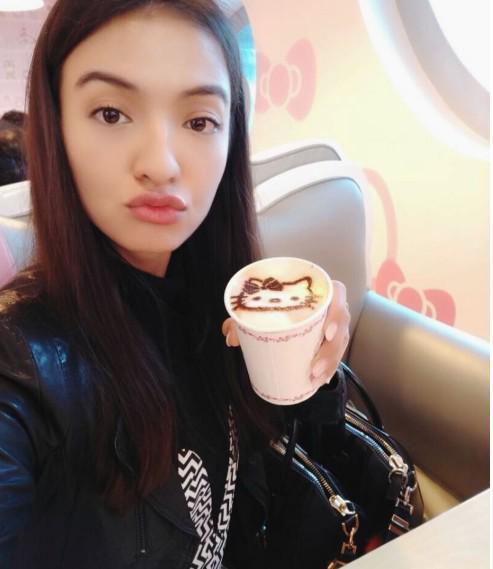 Bibir Gelap? Atasi dengan 5 Makanan Enak Ini