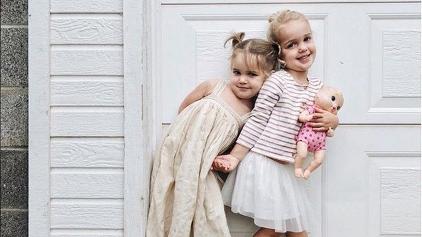 11 Anak Kembar yang Populer di Instagram, Imutnya Kebangetan!