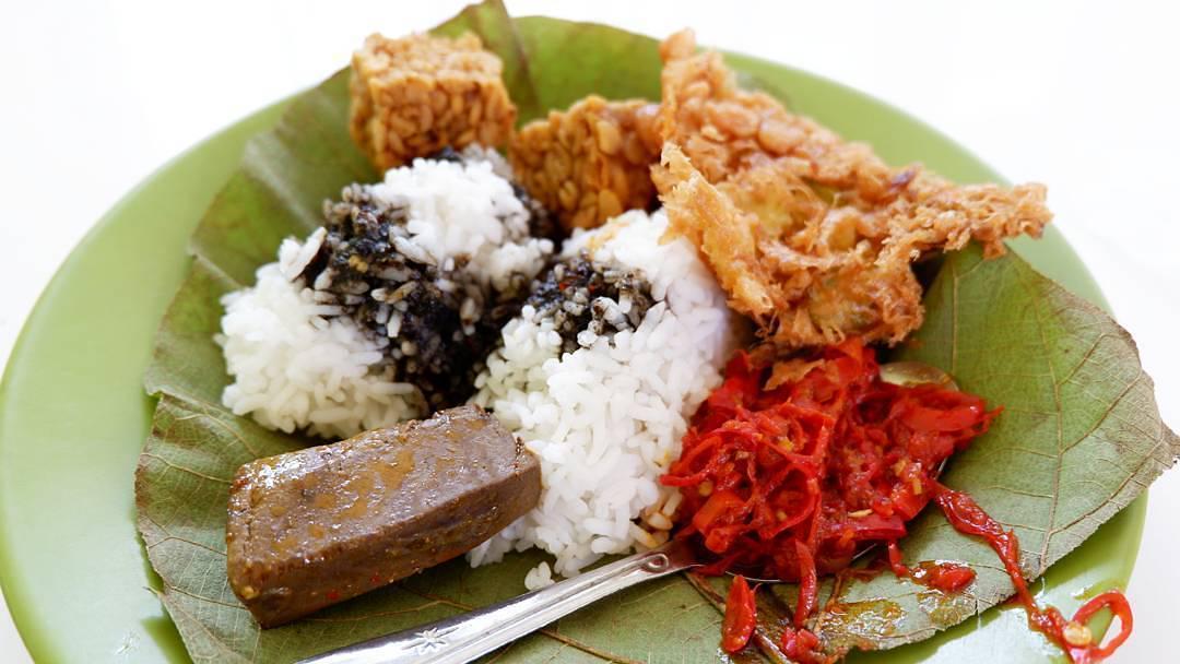 7 Masakan Nasi Khas Indonesia yang Selalu Bikin Ngiler