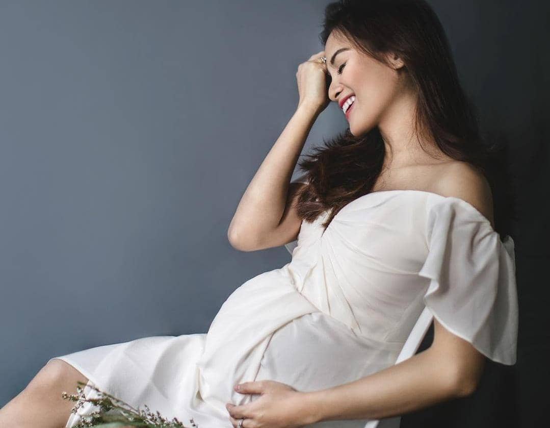 Super Cute, Ini 10 Inspirasi Liburan Artis untuk Ibu Hamil