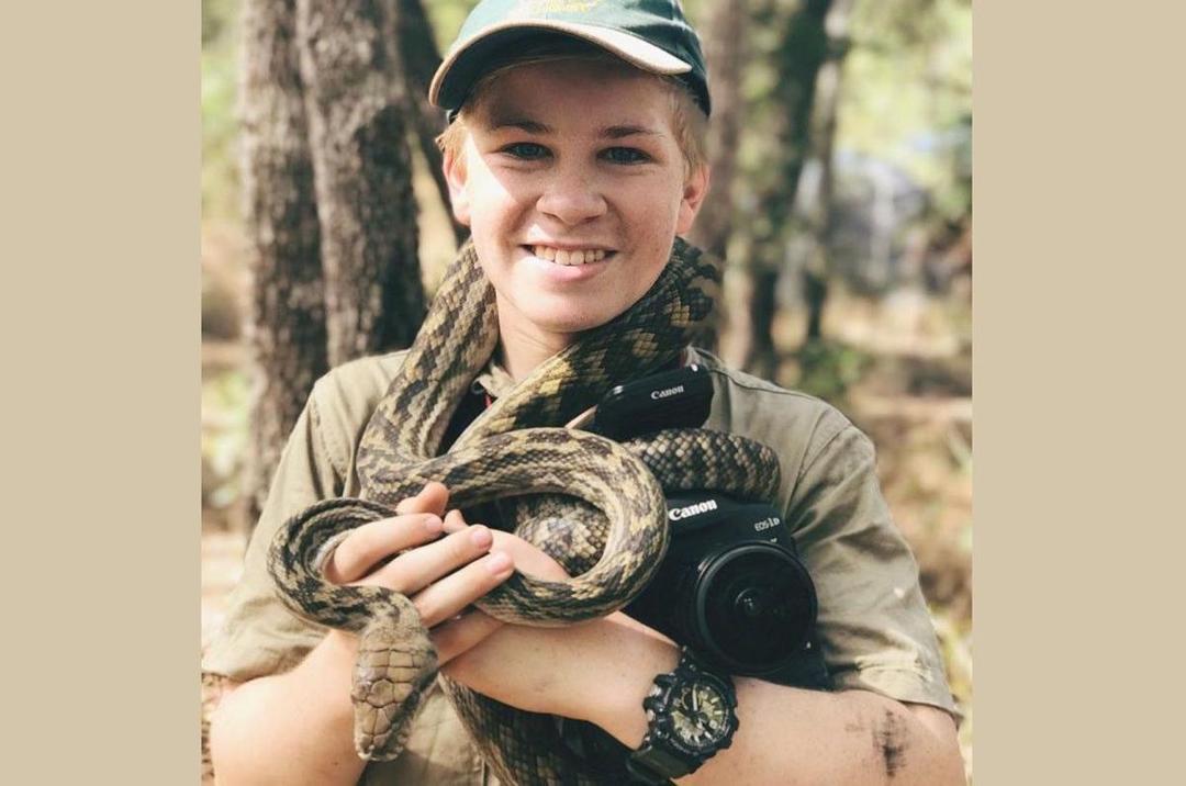 Anak Steve Irwin Jadi Fotografer Berprestasi, Karyanya Keren Banget!