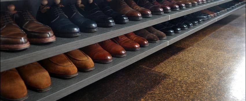 Mau Jadi Cowok Sejati? 5 Sepatu Ini WAJIB Kamu Miliki