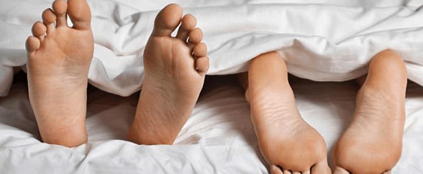 Ini, lho 5 Manfaat dari Tidur Telanjang