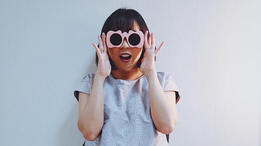 10 Caption Instagram Fitri Tropica yang Absurd Tapi Kocak Abis