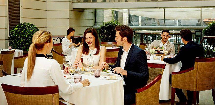 corinthia.com