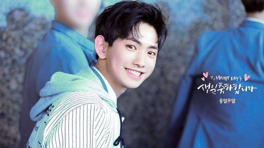 twitter.com/lee_eui_woong