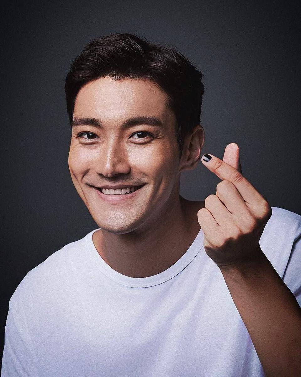 instagram.com/siwonchoi