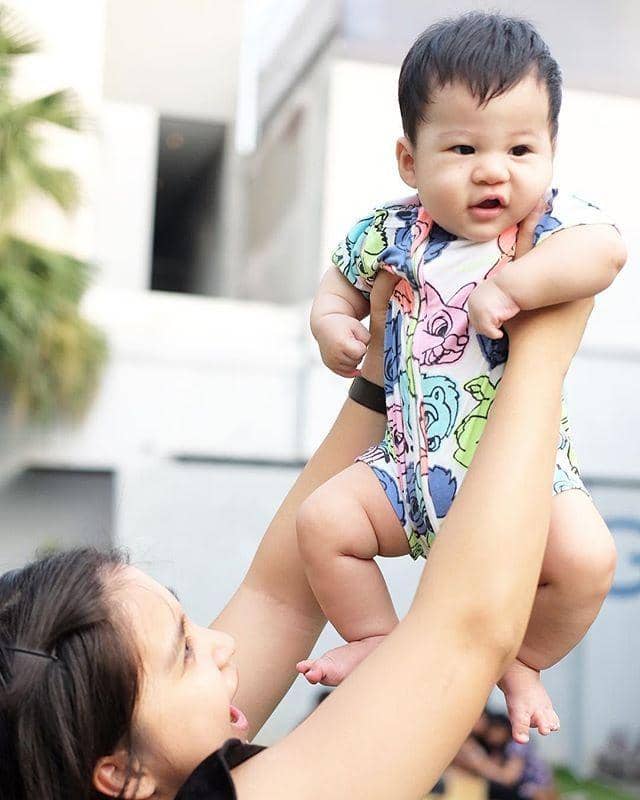 instagram.com/putrititian/