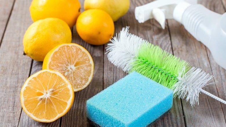 Gak Cuma Dikonsumsi, 7 Makanan Ini Ampuh Buat Bersih-Bersih