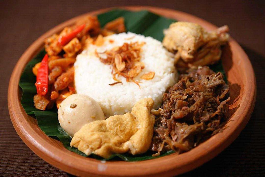 Endes Banget, Sudah Cicipi 7 Kuliner Khas Wajib Yogyakarta Ini?