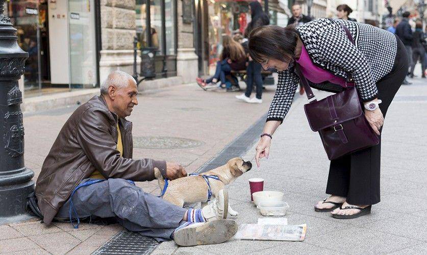 valuesandcapitalism.com
