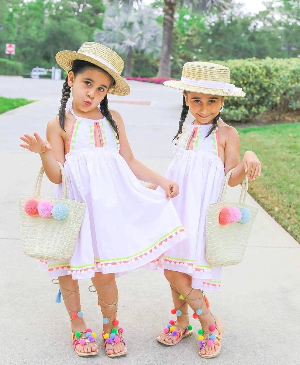 Modisnya Chloe & Bella, si Kembar Imut yang Gemparkan Instagram