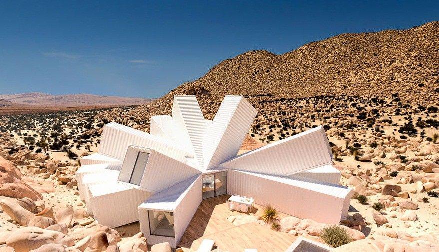 FOTO: Rumah di Tengah Gurun Ini Dari Tumpukan Kontainer Lho