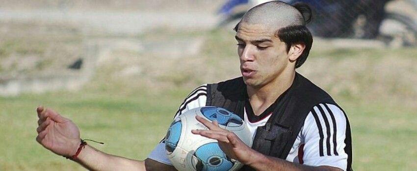 7 Pemain Sepak Bola dengan Rambut Nyeleneh, Ada dari Indonesia