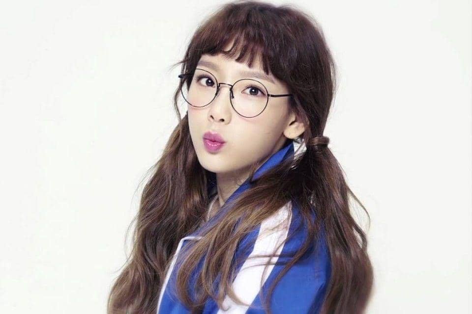 Lima Alasan Kalau Cewek Cerdas Itu Seksi