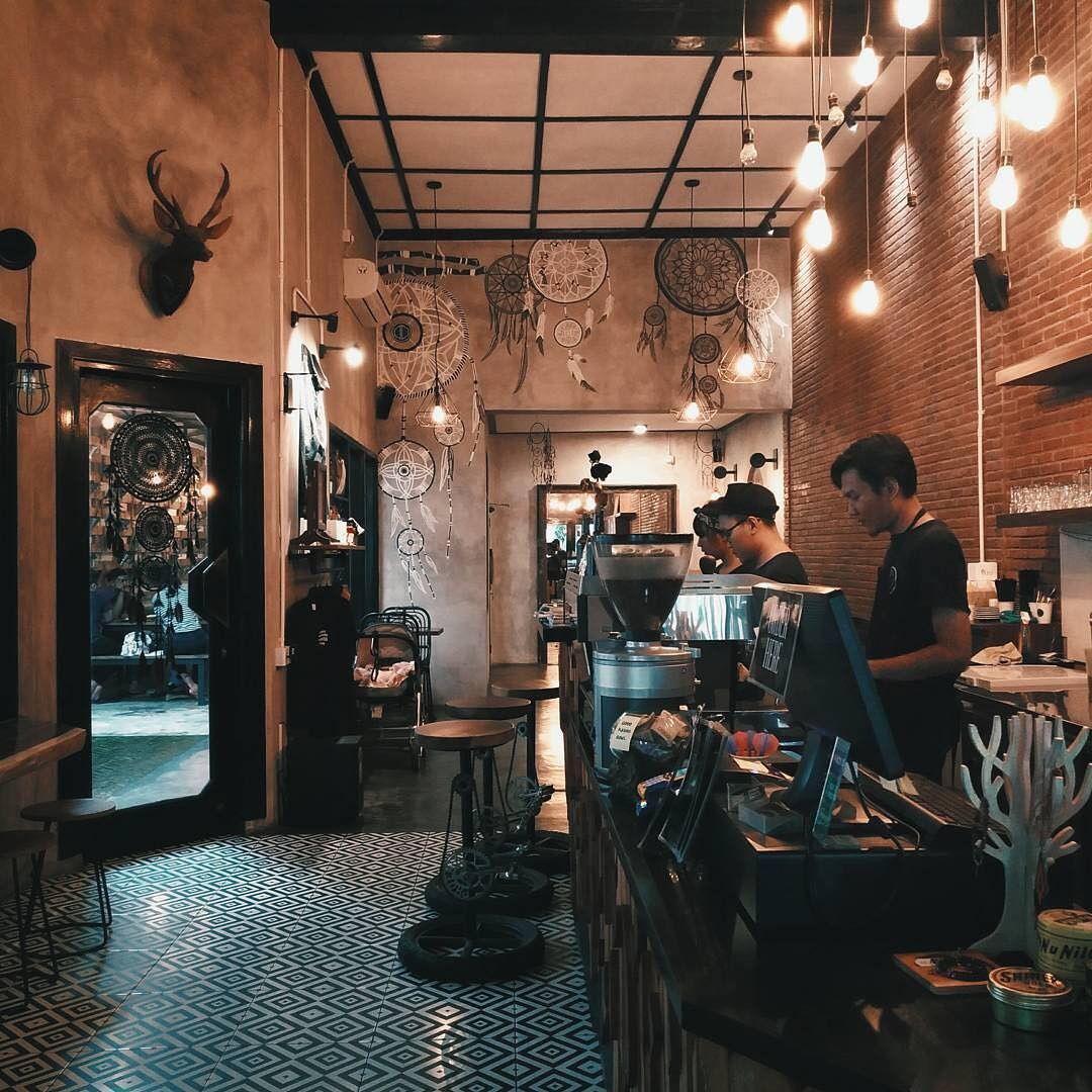 7 Cafe Surabaya Ini Asyik Buat Nongkrong Sekaligus Belanja