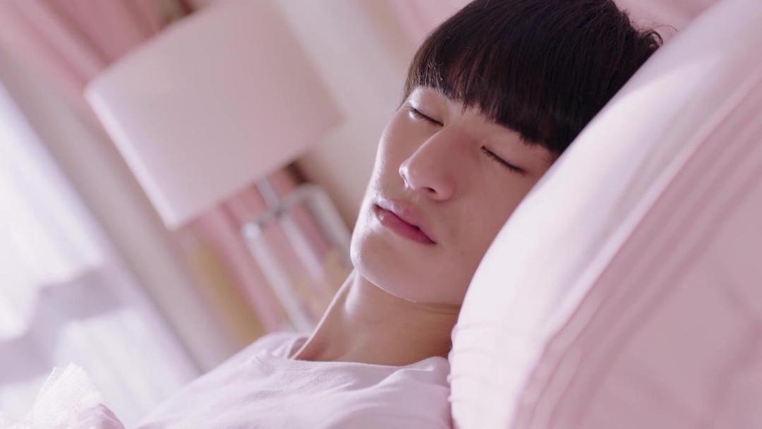 Ternyata 3 Zodiak Ini Punya Hobi Tidur yang Parah Banget