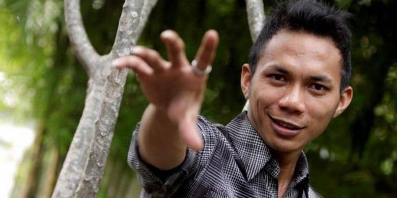 4 Seleb Ini Mendadak Terkenal, Kemudian Menghilang dari Dunia Hiburan