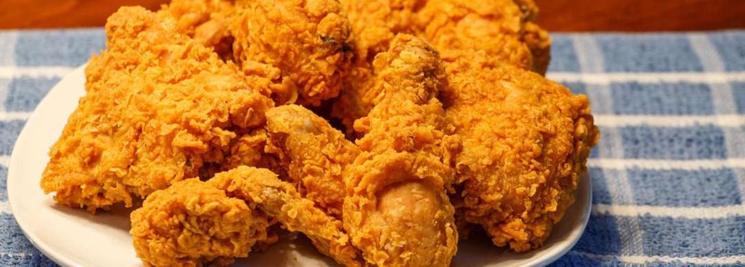 6 Ayam Goreng Lokal Ini Lebih Enak Dibanding Merek Internasional Lho!