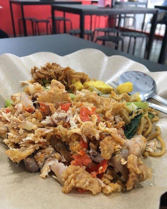 instagram.com/ayam-geprek-jogja/