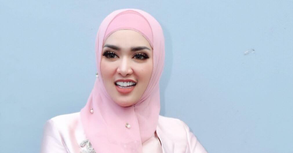 Pisah Dari Lucky Hakim, Begini 10 Penampilan Terbaru Tiara Dewi