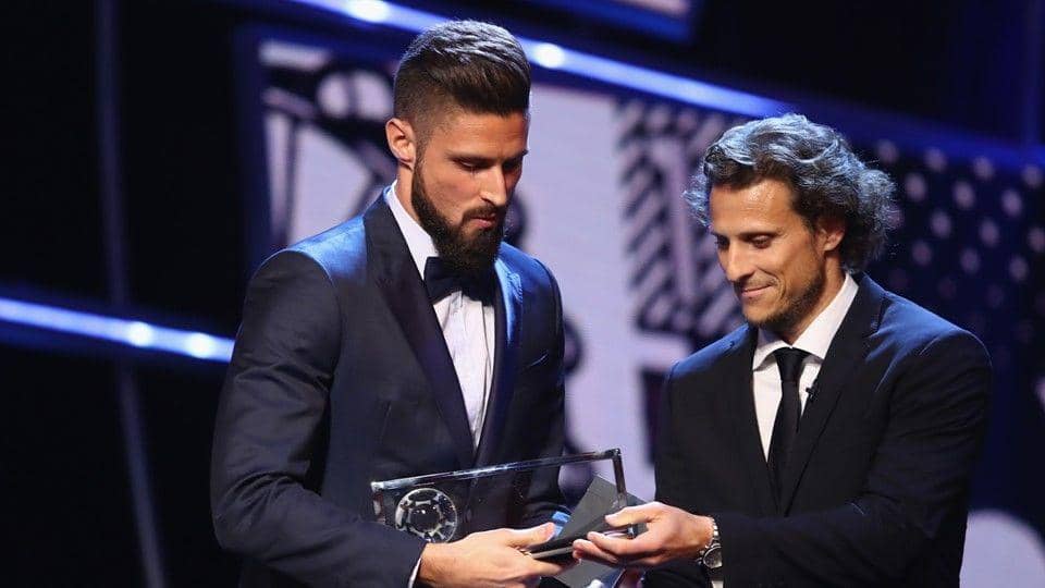VIDEO: Tendangan Kalajengking Giroud Jadi Gol Terbaik Dunia 2017