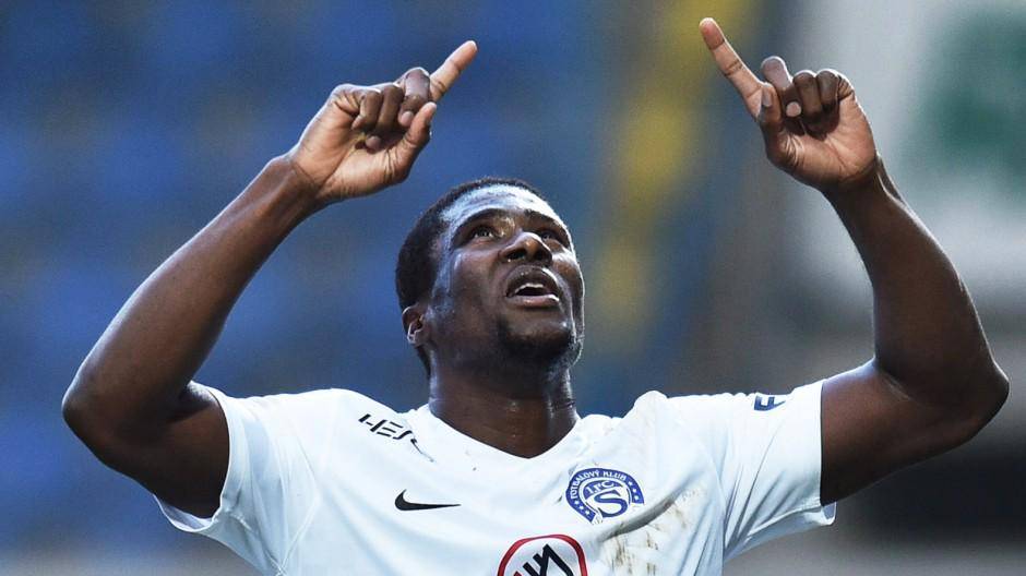 Francis Kone, Sabet Fair Play FIFA 2017 Karena Selamatkan 4 Nyawa
