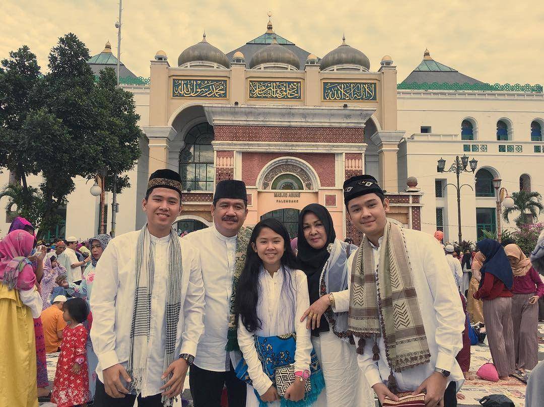 https://www.instagram.com/bagasran_