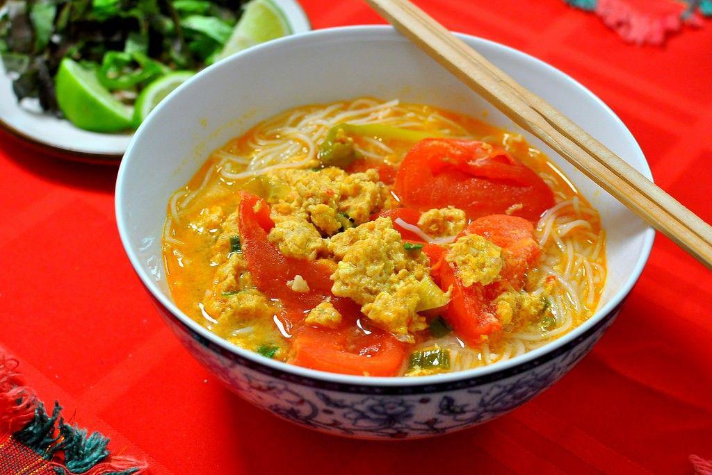 Wajib Coba Nih 5 Hidangan Mi Khas Vietnam