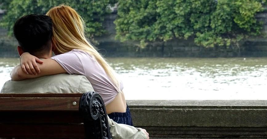 VIDEO: 7 Lagu Buat Kamu yang Lagi Jalani LDR, Sabar Ya
