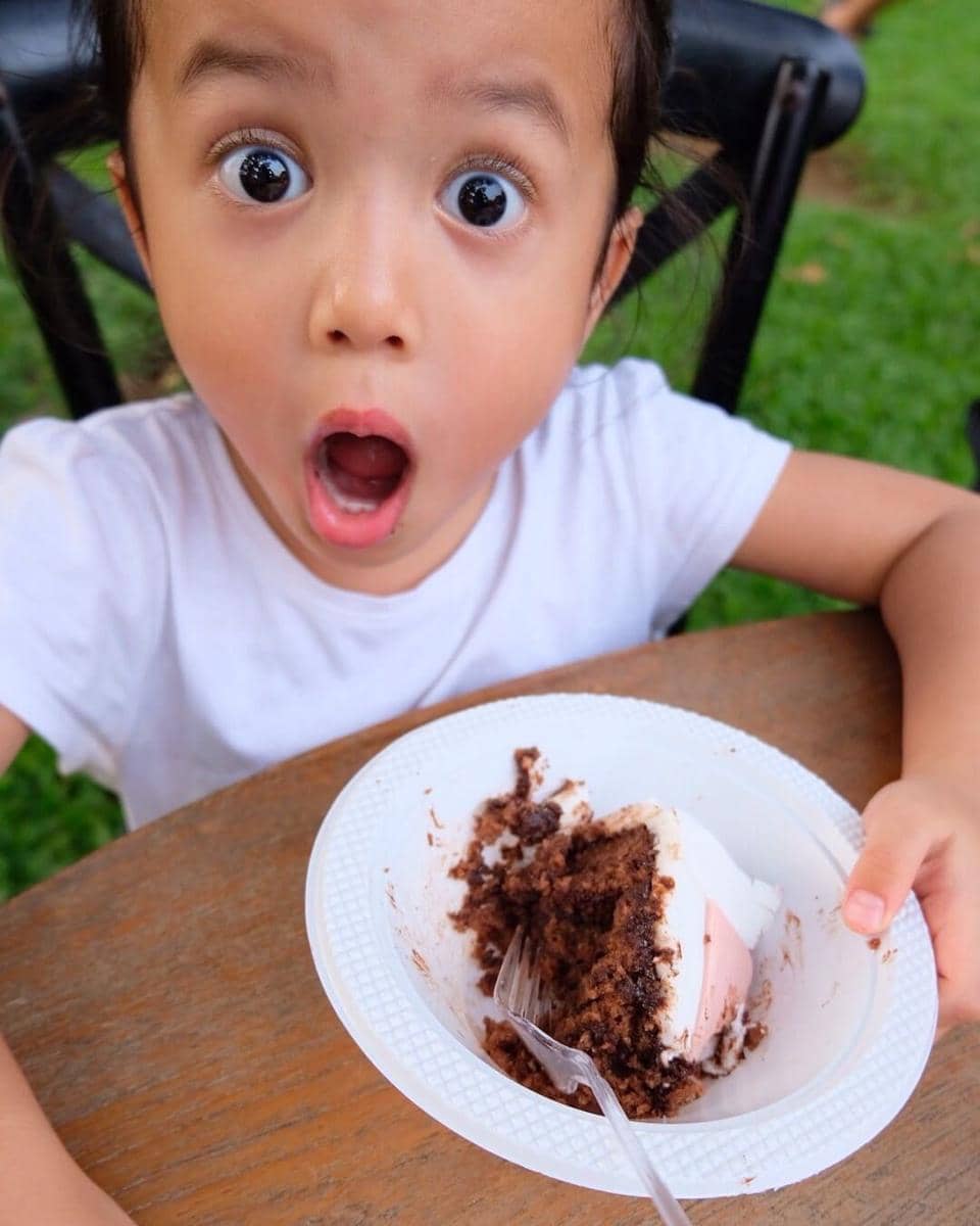 instagram.com/artikasaridevi