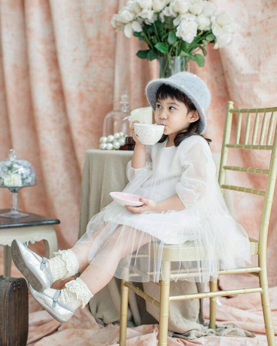 instagram.com/astridtiar127