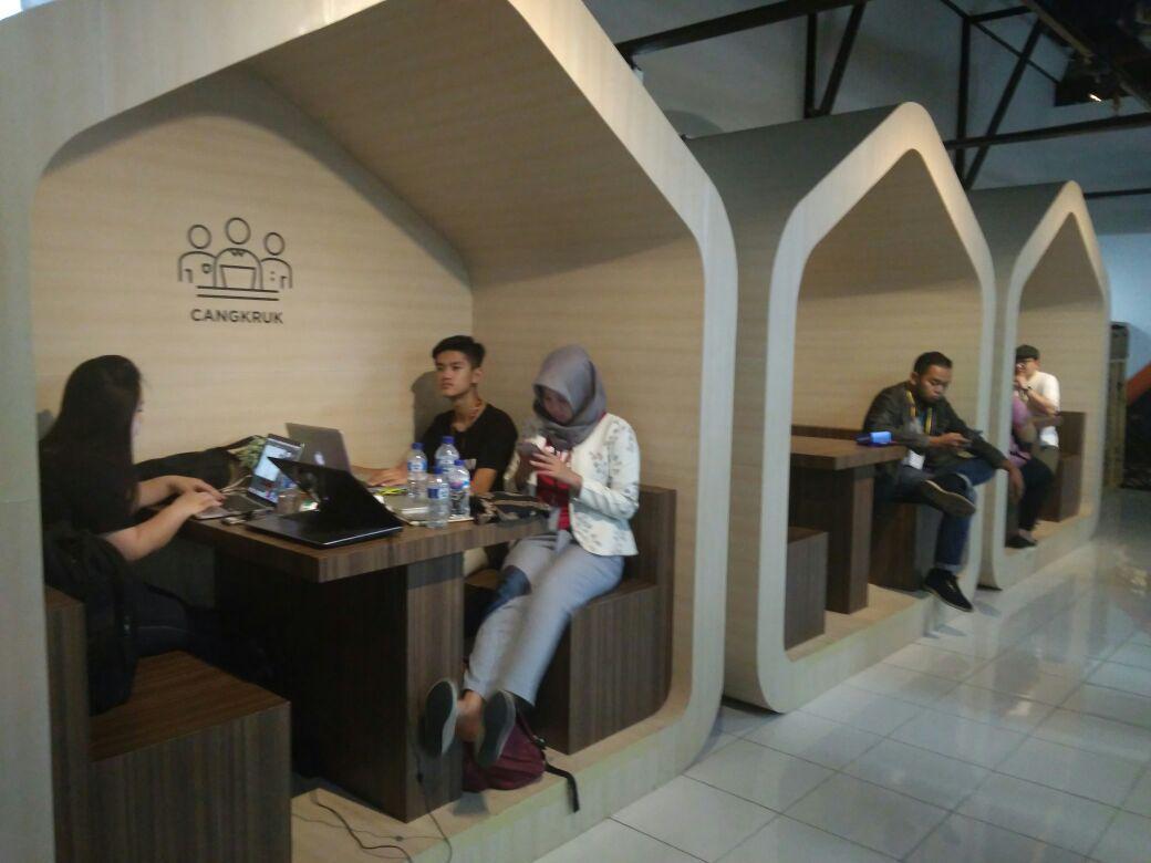 KORIDOR, Co-Working Space Pertama Milik Surabaya