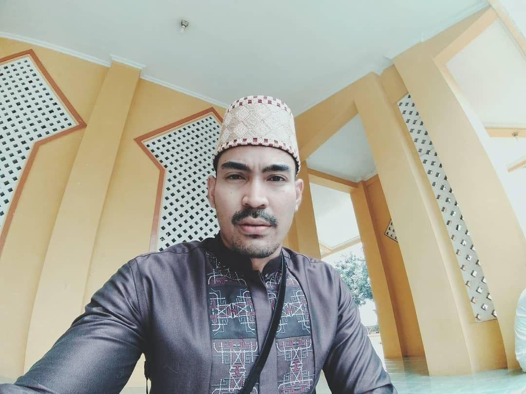 instagram.com/robbypurba