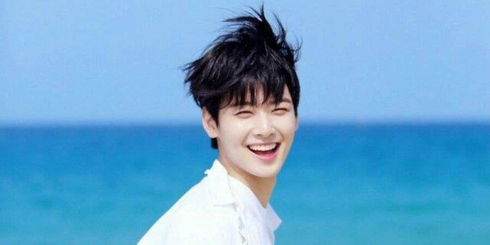 Tampan & Cerdas, 5 Selebriti Tampan Korea Ini Pernah Jadi Ketua OSIS!