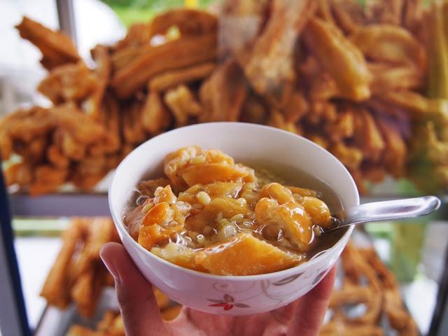 7 Kuliner Paling Enak di Singkawang Ini Bikin Ngiler Banget!
