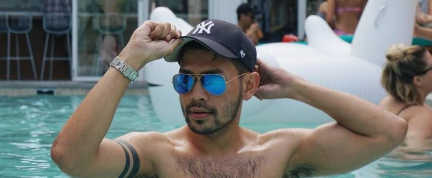 Sudah Kenal Rian Ibram? Presenter Berdarah Batak yang Ganteng Abis