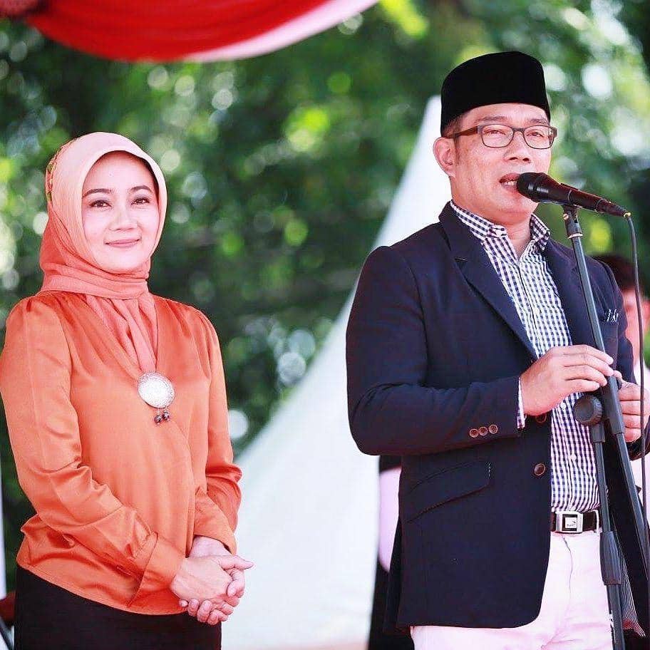 instagram.com/ridwankamil