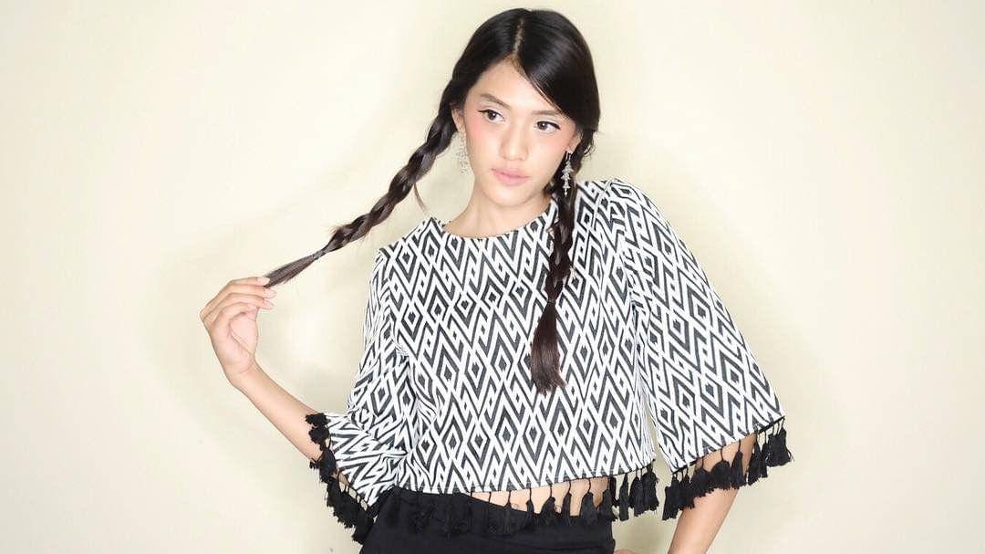 instagram.com/anissaaziza