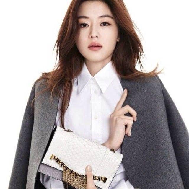 https://www.instagram.com/junjihyun_official/