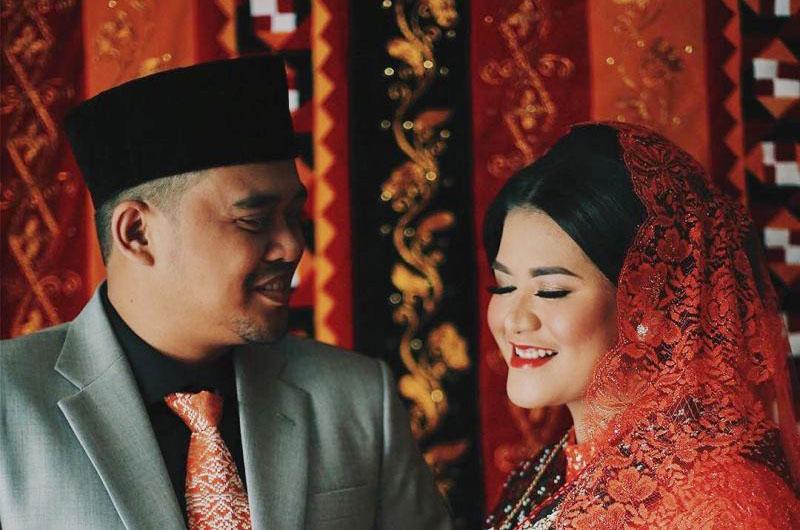15 Foto Meriahnya Upacara Horja Godang Kahiyang & Bobby!
