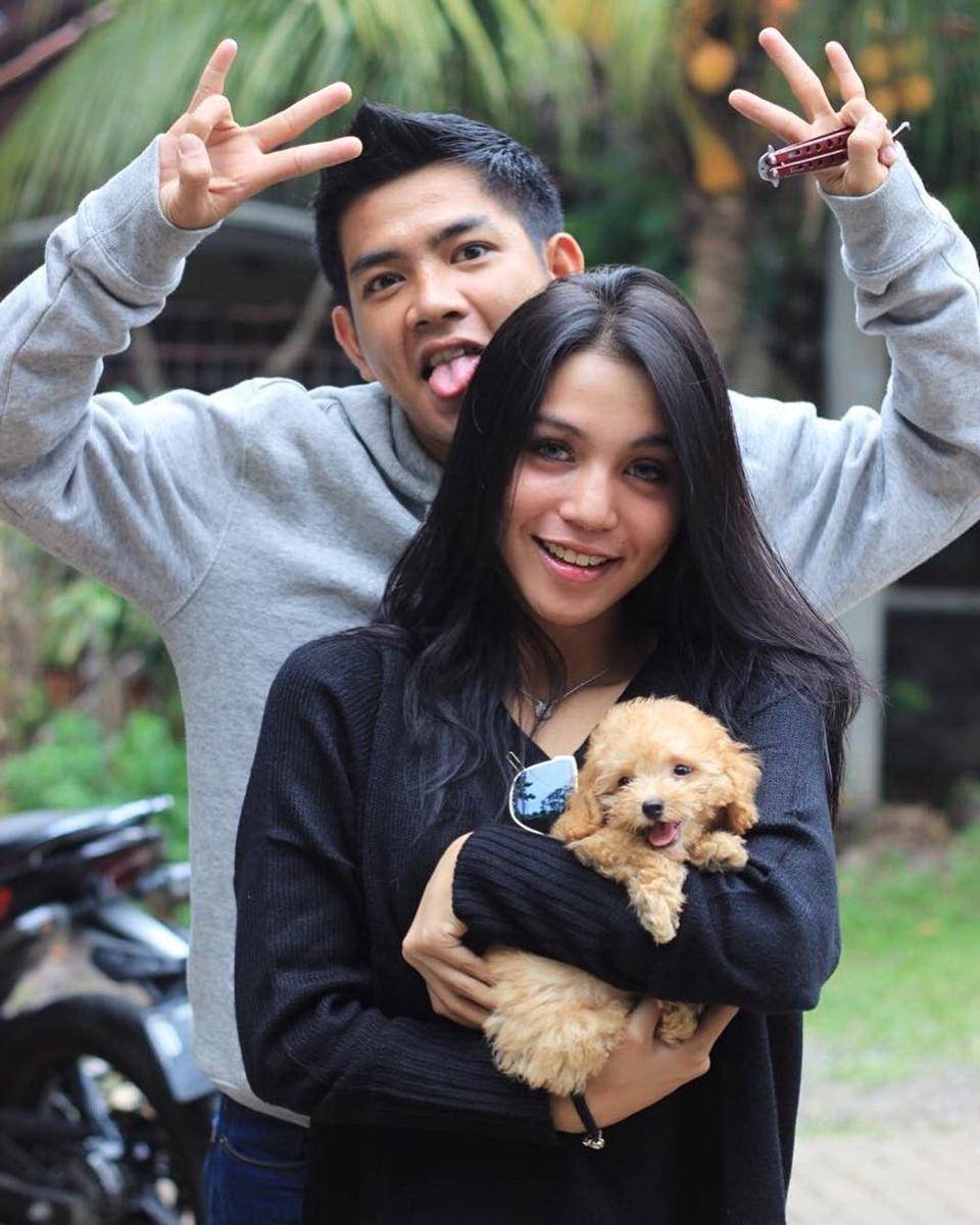 instagram.com/anggaptrh