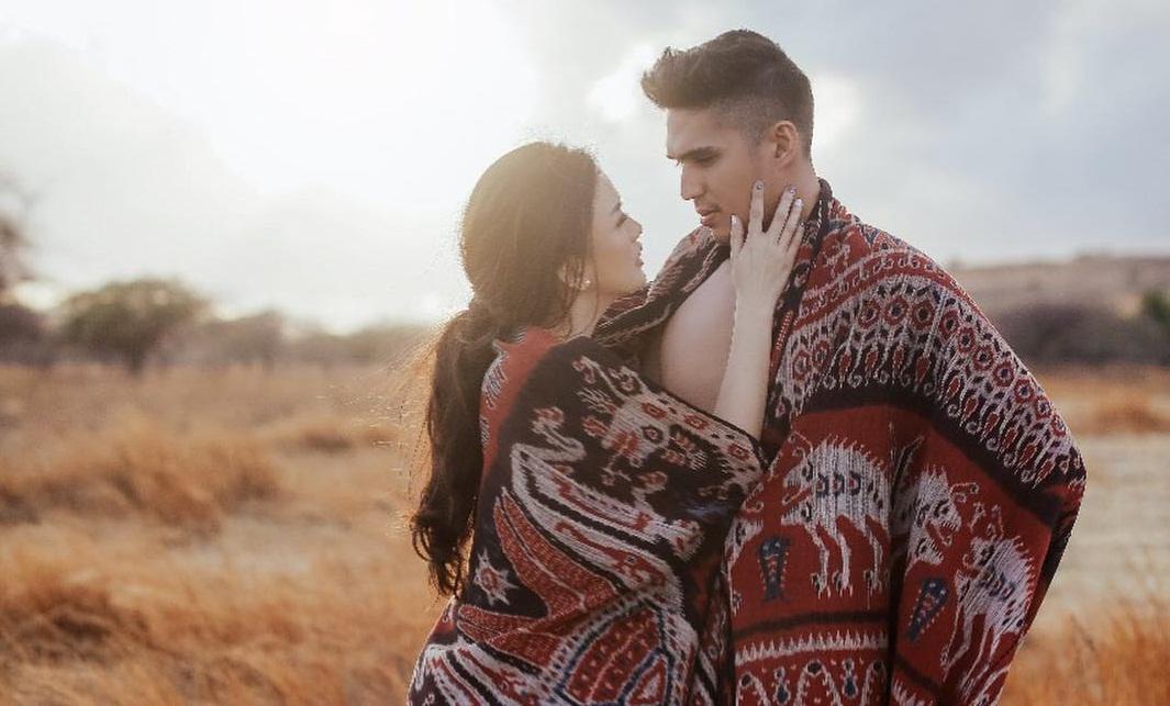 7 Destinasi Honeymoon Marcel Chandrawinata dan Echi, So Sweet!